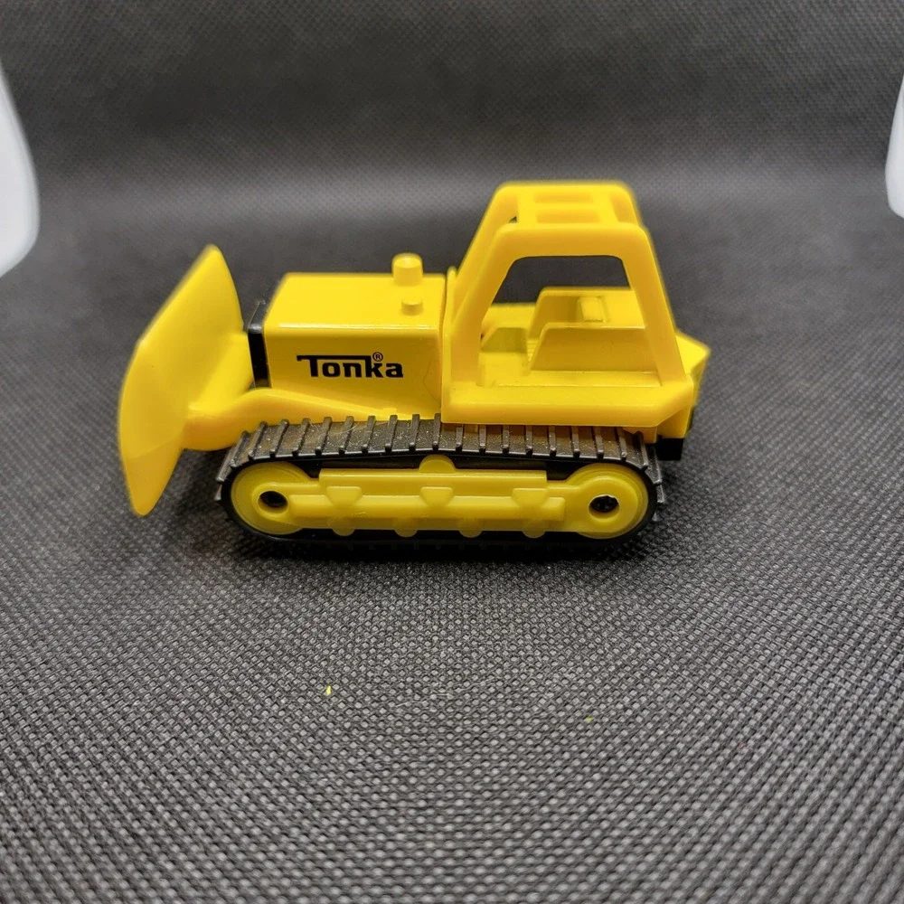 tonka bulldozer Plastic And Metal